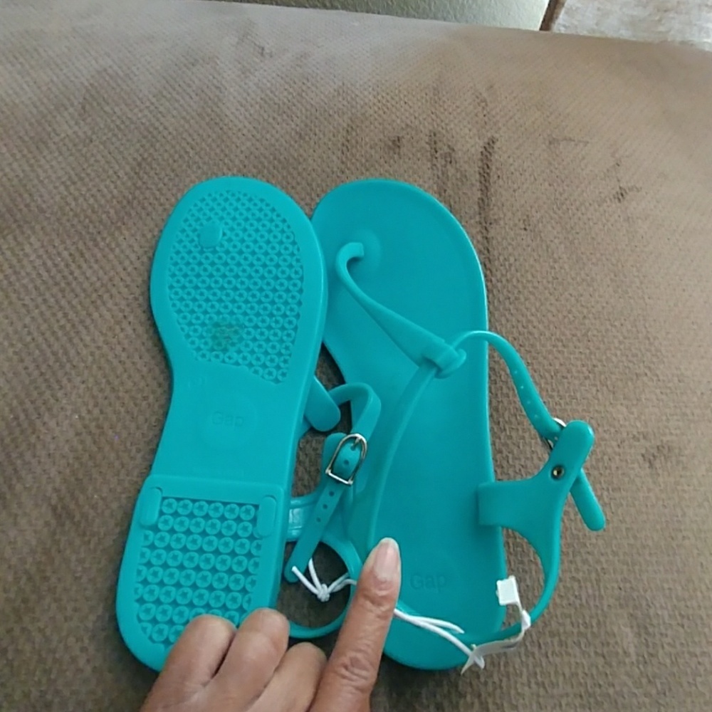 Gap Jellies